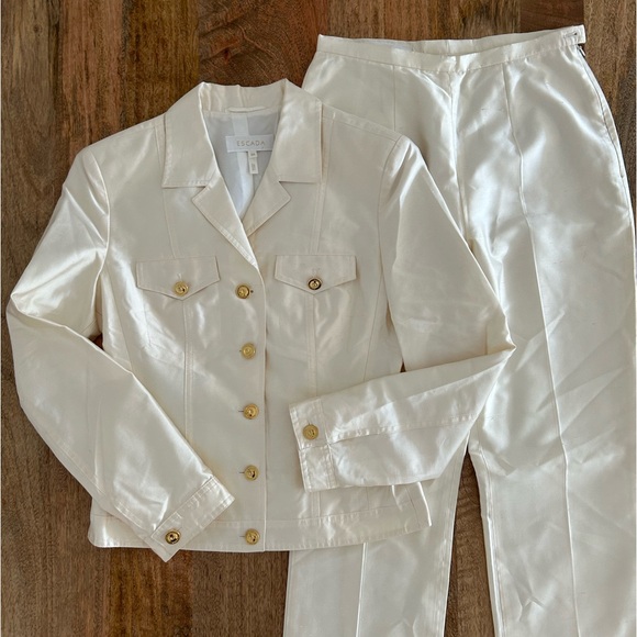 Escada set Jacket and Pants Silk - Picture 2 of 14